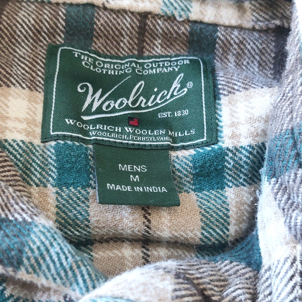 Woolrich Men's Vintage Plaid Flannel Button-Down Shirt - Picture 3 of 4